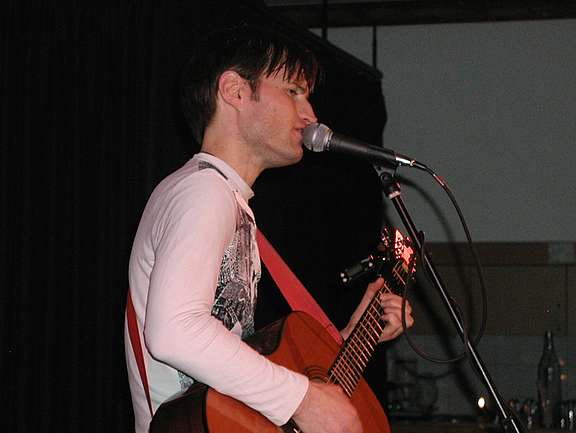 White020.jpg 