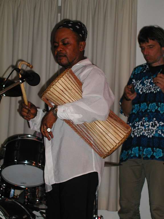 TalkingDrums043.jpg