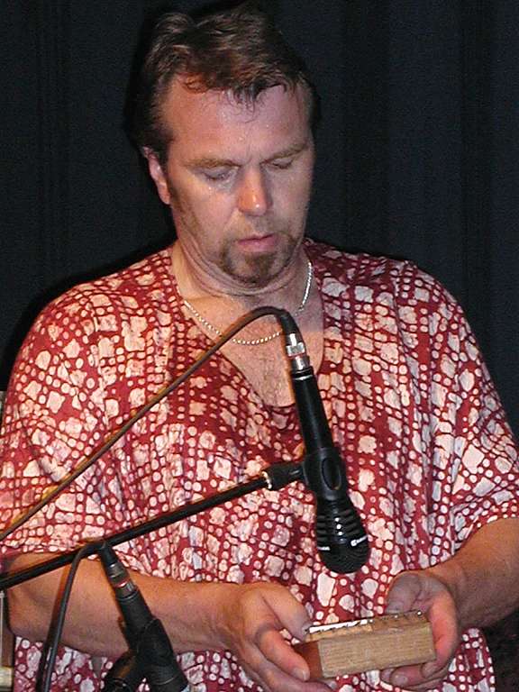 TalkingDrums025.jpg
