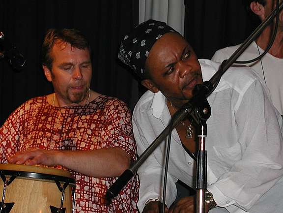 TalkingDrums039.jpg