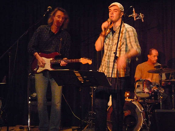 2010-09-04-01.jpg 