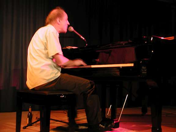 Paul_Millns015.jpg