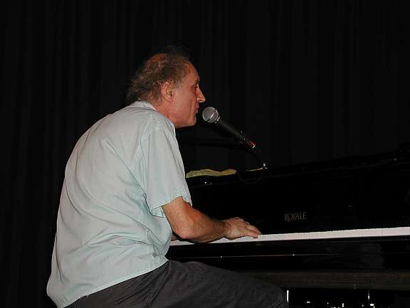 Paul_Millns028.jpg